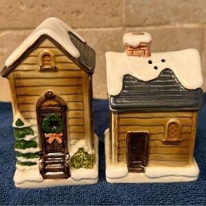 Vintage Otagiri Japan Christmas Salt and Pepper Shakers. Vintage